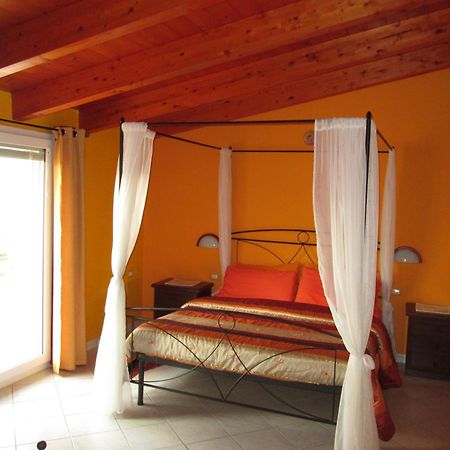 B&B Le Terrazze Isola Di S. Antioco SantʼAntìoco Extérieur photo